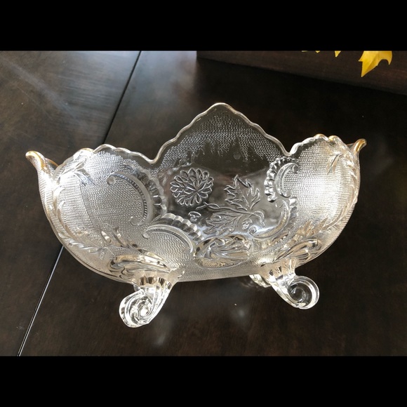 Vintage Serving Bowl - Picture 2 of 7
